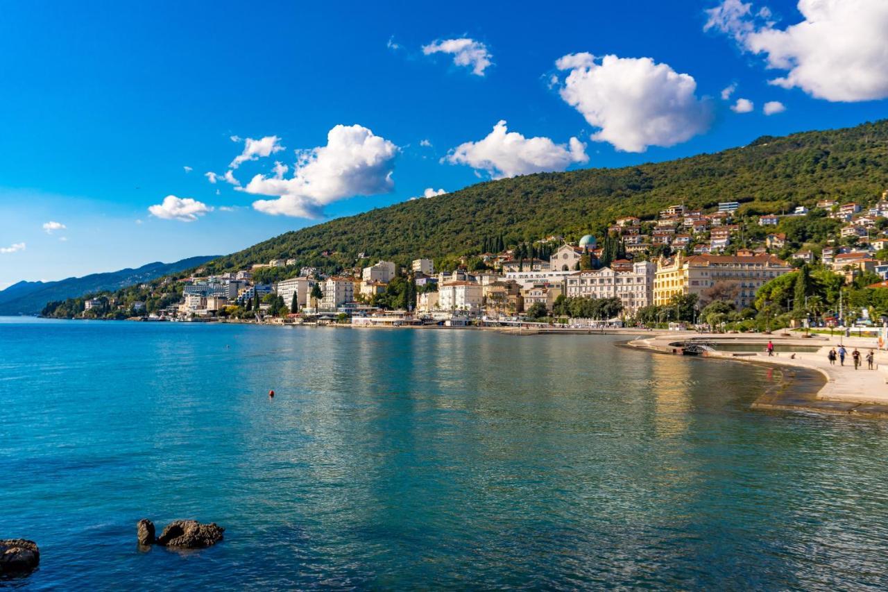 Апартаменти Altamar Seaview Опатія Екстер'єр фото